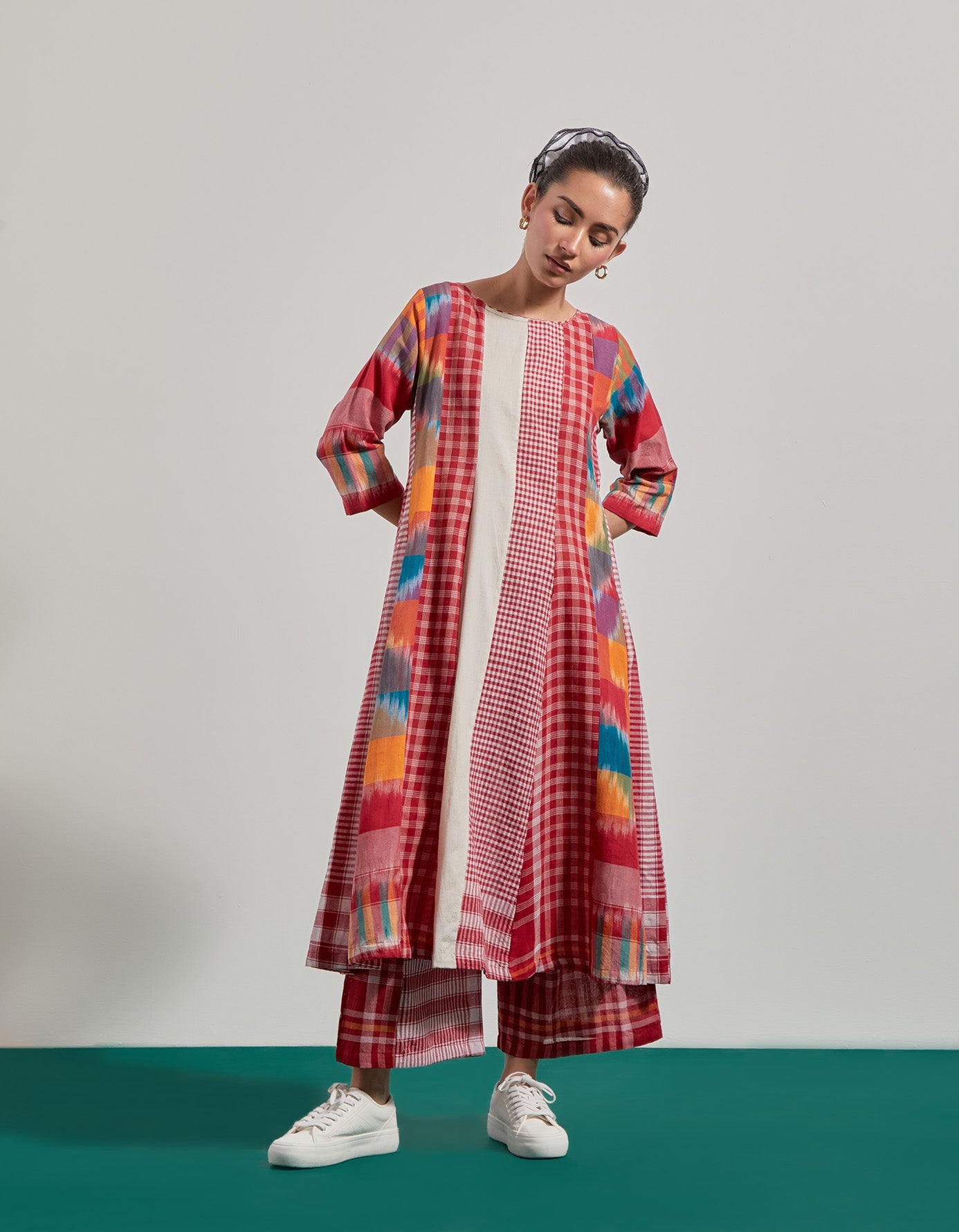 The Cloud Cluster 16 Panelled Set