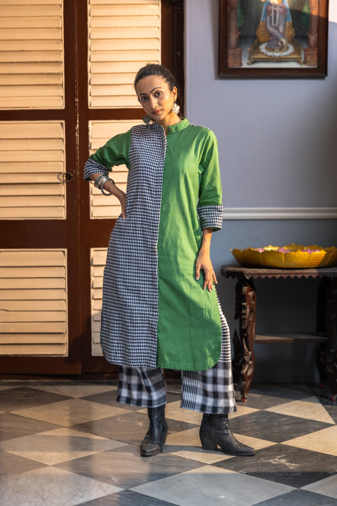 Solis Kurta