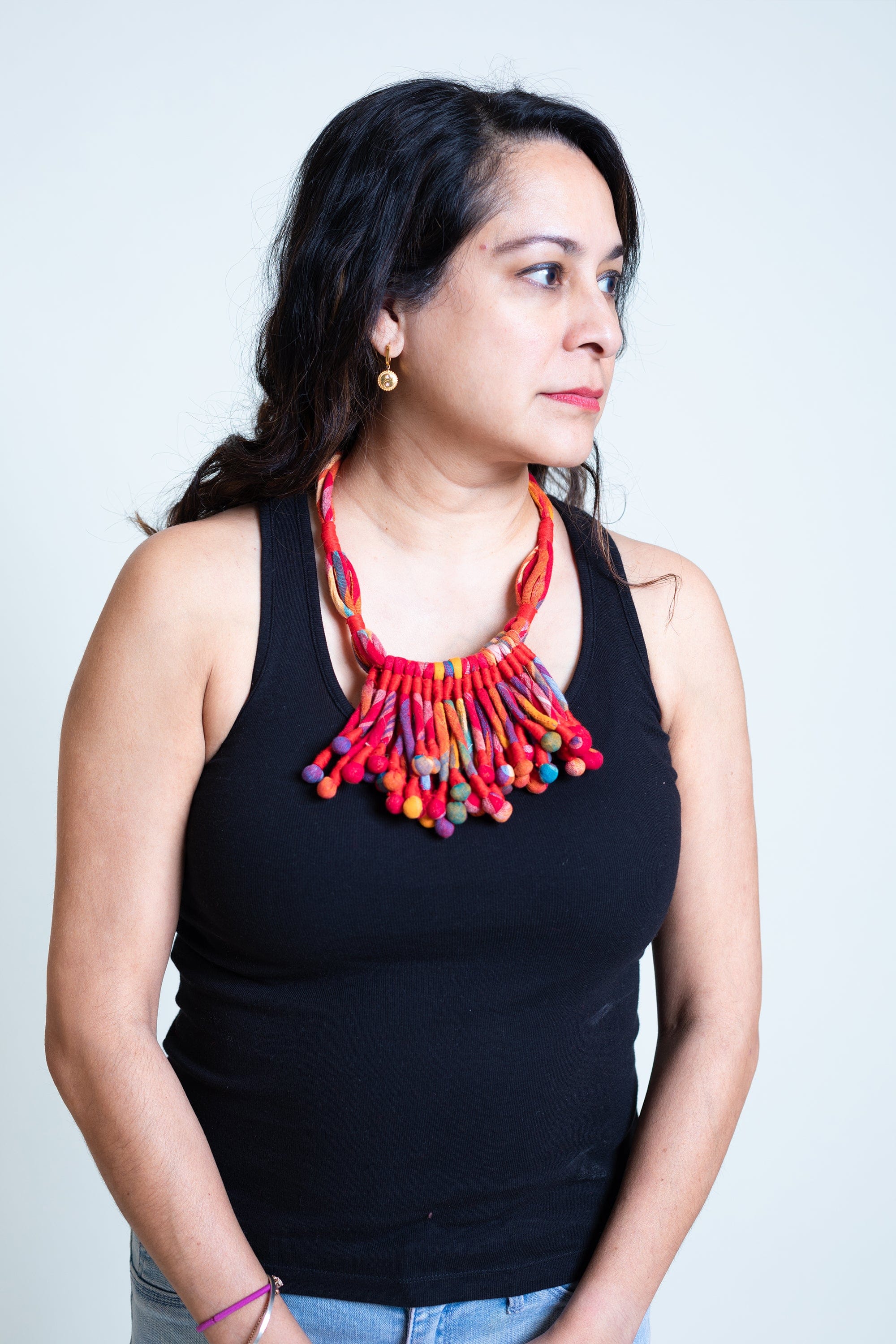 Artisinal Handcrafted Neckpiece (Multicoloured TikTik)